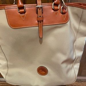 Authentic Dooney & Burke Large Tan Tote Crossbody Strap, Brand New. Firm offer.